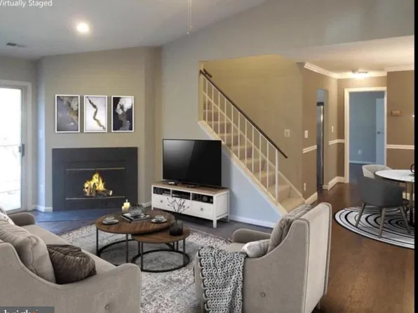 13272 Meander Cove Dr #15, Germantown, MD 20874