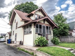 216 Cretin Ave N, Saint Paul, MN 55104