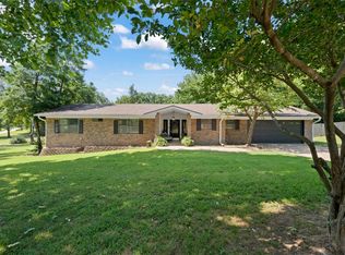 1014 S Sycamore Dr, Grove, OK 74344