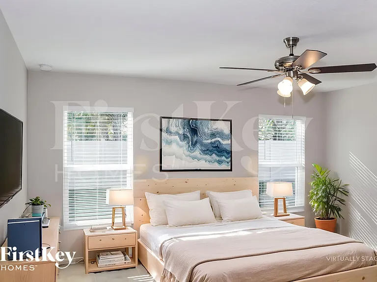 445 Earhart Dr — Photo 10