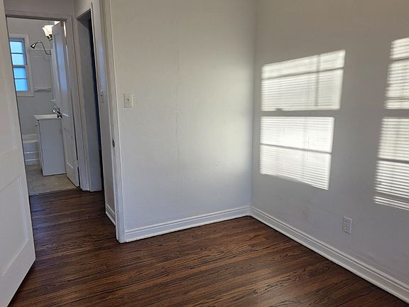 4th image of 1660 N Payne Ave