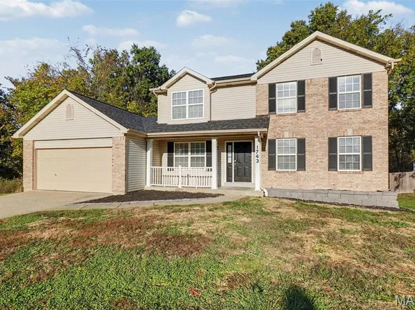 1743 Monet Dr, Dardenne Prairie, MO 63368