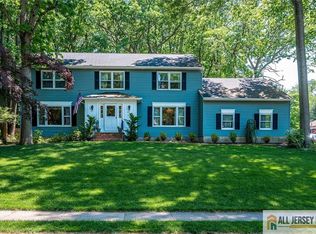22 Woodgate Dr, Monmouth Junction, NJ 08852