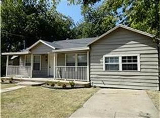 905 E High St, Terrell, TX 75160