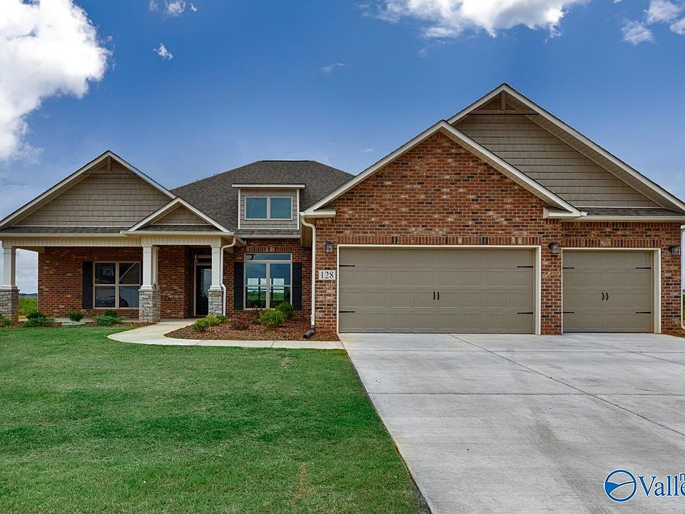 1st image of 128 Pat Cain Dr