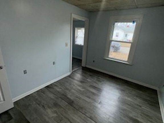 4th image of 1503 E Franklin St