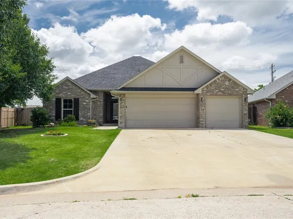 9805 Rockwell Ter, Oklahoma City, OK 73162