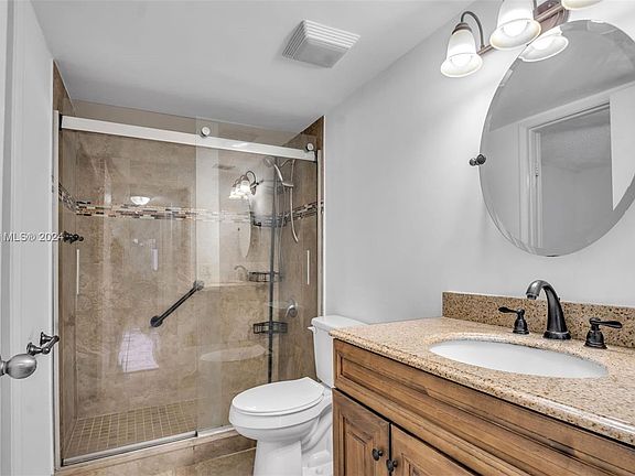 4th image of 440 W Park Dr APT 102-8