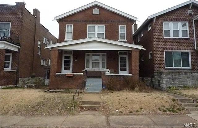 2nd image of 4918 Loughborough Ave