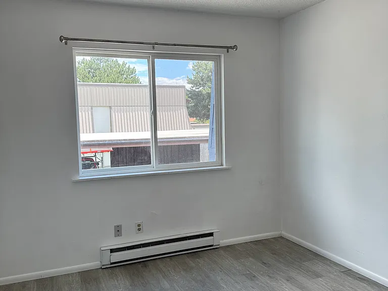 3000 Garfield St #3 — Photo 9