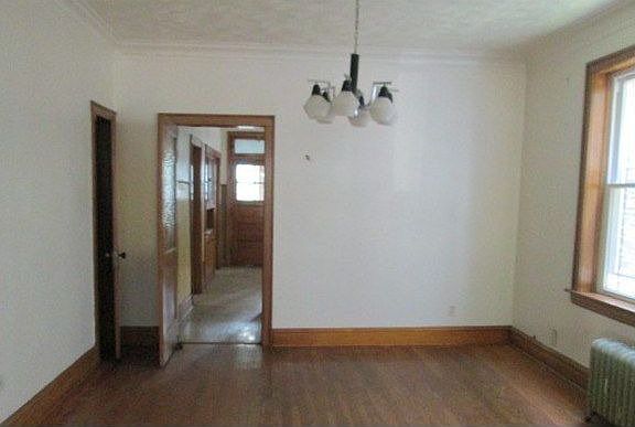 3rd image of 7025 S Rockwell St