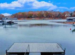 5766 Ridgewater Cir, Gainesville, GA 30506