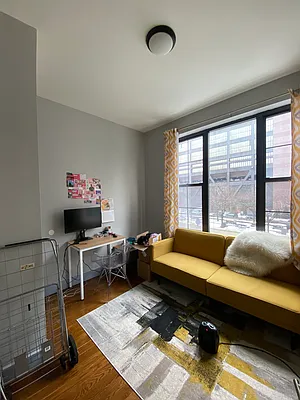 Rented by True Real Estate Group | media 2