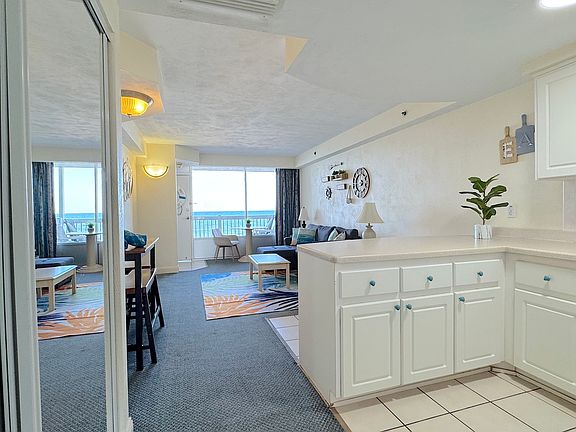 4th image of 2700 N Atlantic Ave #307
