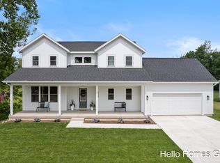 1705 Forest Hill Ave SE, Kentwood, MI 49546