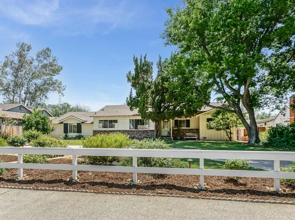 24515 Arcadia St, Santa Clarita, CA 91321