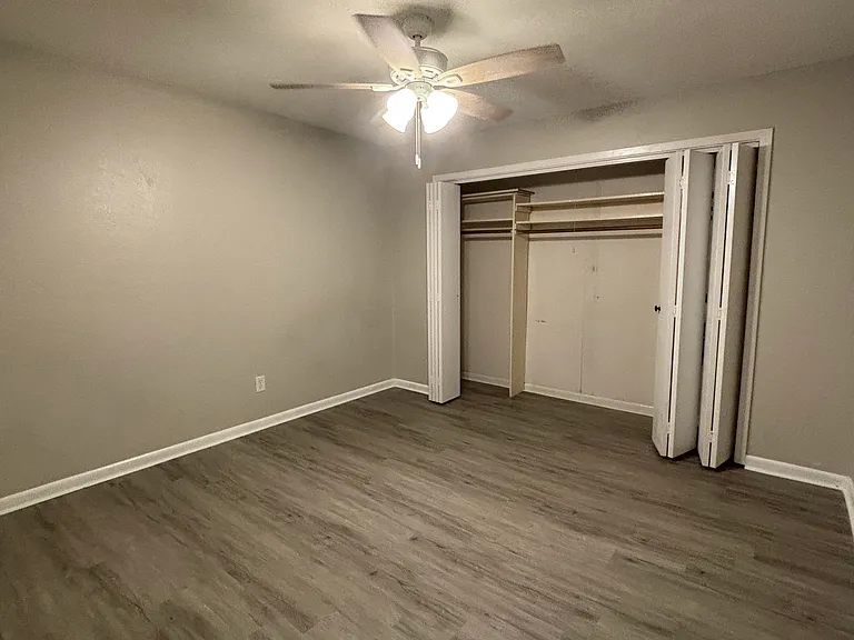 8236 Heartfield Ln — Photo 4