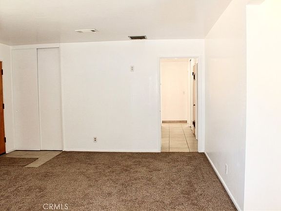 4th image of 15975 Venango Rd