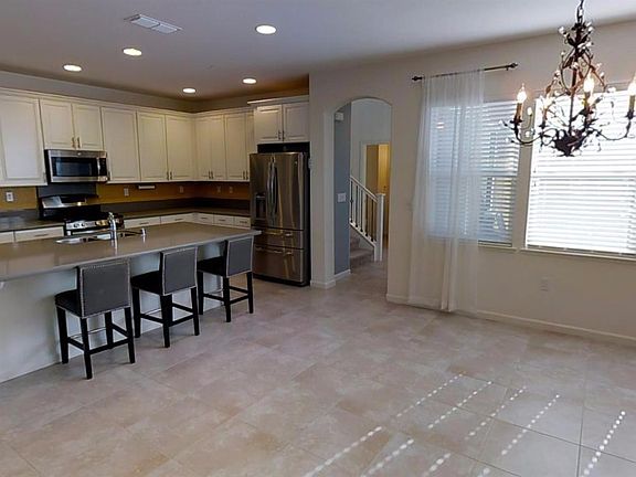 3rd image of 671 N Dorato Ln