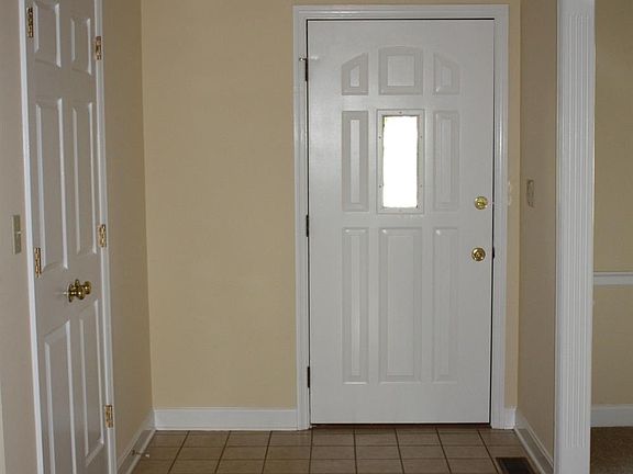 4th image of 1204 Taborlake Cv