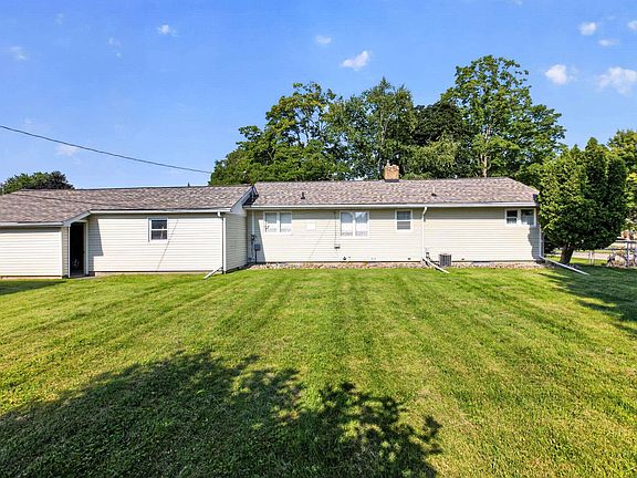 5th image of 2540 Luella Ave