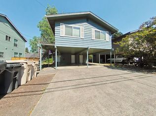 Duplex ~ Close to Campus ~ Cat Friendly, Corvallis, OR 97330