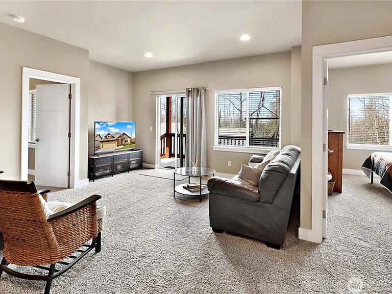 3705 Bristol St — Photo 23