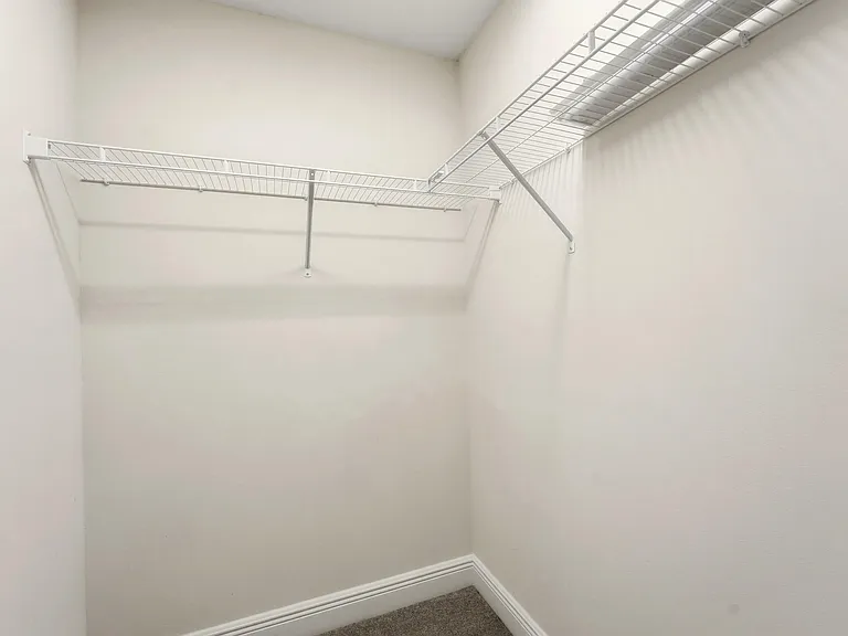 1692 SW Alvaton Ave — Photo 24