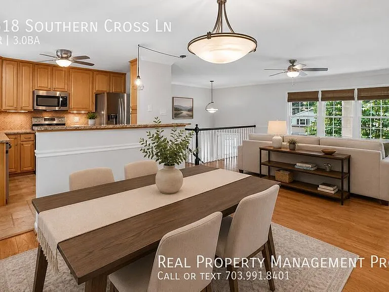 9518 Southern Cross Ln — Photo 12