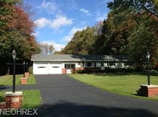 283 Timberlane Dr, Northfield, OH 44067