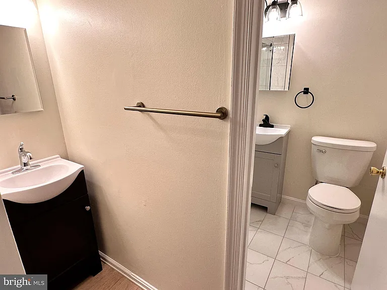4311 Cedarlake Ct — Photo 19