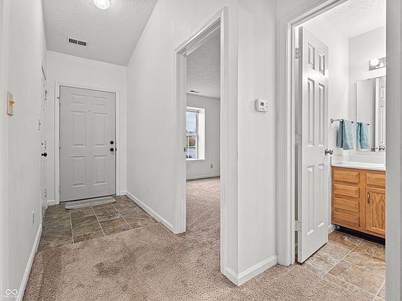 4th image of 411 Woodberry Dr