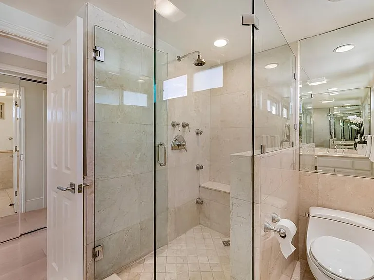 640 W Solana Cir W #18 — Photo 33