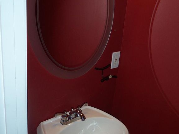 Half bathroom (on first floor)