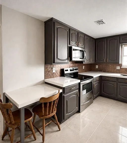 2401 S Jackson Rd #16 — Photo 5