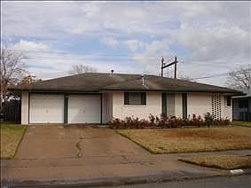 1st image of 3414 Heritage Ln