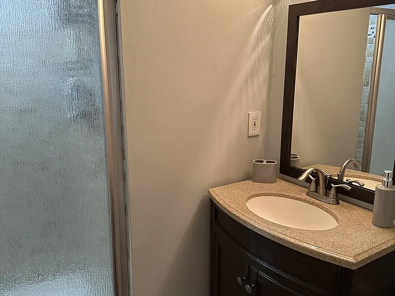 Deans Ln — Photo 8