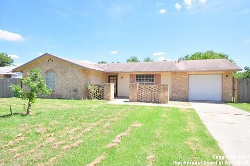 1st image of 270 Meadow Glade Dr