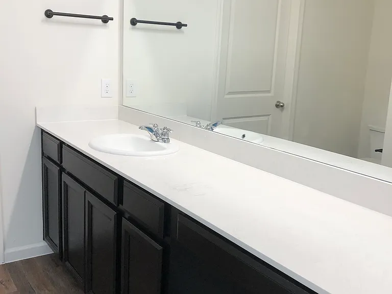 921 Bois D Arc Ln — Photo 12