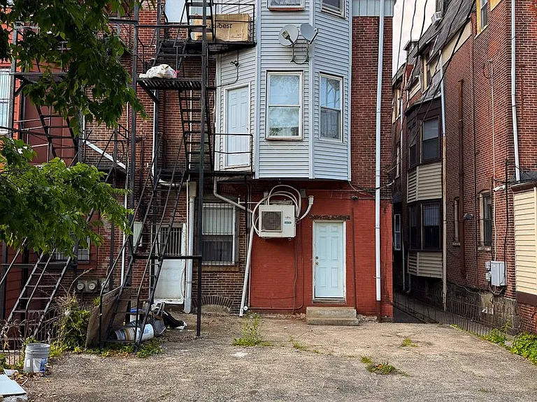 4040 Spruce St — Photo 25