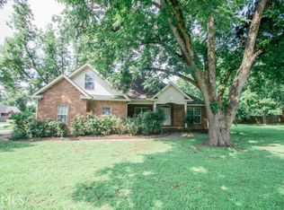 121 Desirable Ln, Perry, GA 31069