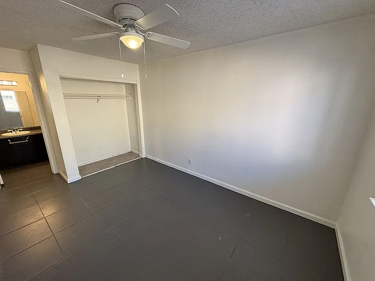6940 Hopkins Dr #B — Photo 11