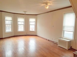 649 E 3rd St #2, Brooklyn, NY 11218