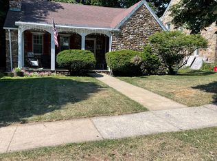 212 High St, State College, PA 16801