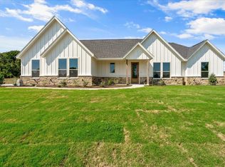 10028 Valley Oak Ct, Springtown, TX 76082