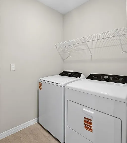 553 Kingsbury Ln #553 — Photo 42