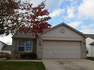 1054 Huntwick Ln, Indianapolis, IN 46231