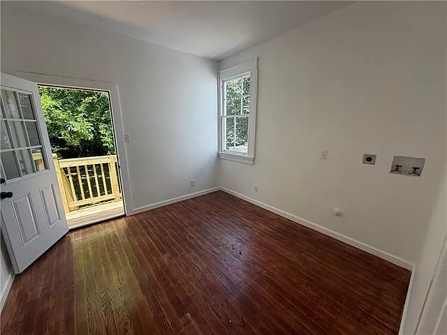2 bed, 1.0 bath, 690 sqft, $1,500 — Photo 4