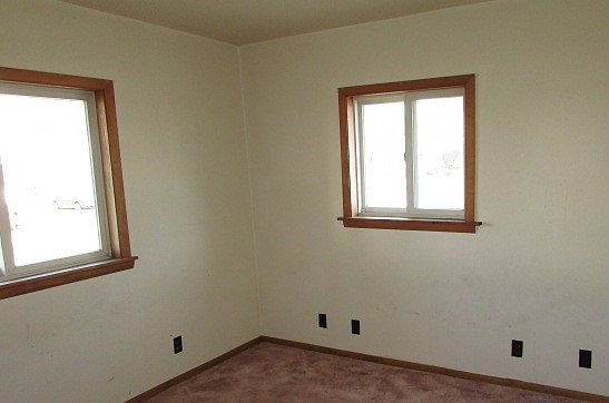 5th image of 708 N Catherine St