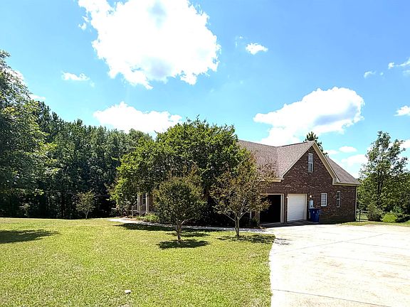 5th image of 15 Cherry Blossom Ln